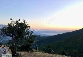 Dijitalemlak’tan İznik Alakaya’da Etrafı Çevrili Göl Manzaralı Satılık 6 Dönüm Kıymetli Arazi.