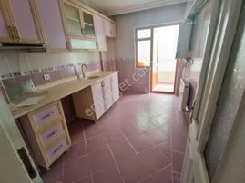 Sincan Pınarbaşında 3+1 Ara Kat Yapılı Mükemmel Konumda Daire