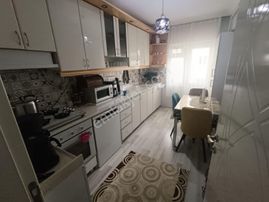 Sincan Osmanlıda Site İçinde 3+1 Ara Kat Yapılı Cadde Üzerinde Daire