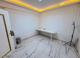 Gazi Caddesine Cephe-içi Yapılı-satılık İşteri