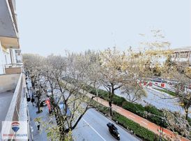 İzmit Çarşı Da 150 M'2 Çift Cepheli Tabela Değeri Yüksek Daire