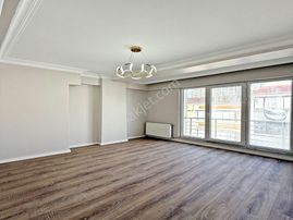 Metrobüse Yürüme Mesafesinde Masrafsız 2+1 Kullanışlı Ara Kat