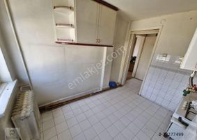 Ayrancı Güvenevler Mahallesi Naziilli Sokakta Satılık Fırsat 3+1 Teras Katı Daire....