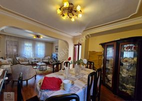 Gölbaşı Karşıyaka Mahallesi Uçhisar Evleri Sitesinde Satılık 3+1 Kupon Villa ........