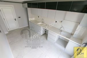 Bandırma İhsaniye'de Üç Cepheli,üç Balkonlu Satılık Lüks 3+1 Daire