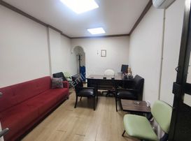 Antalya Şehir Mrk. İş Hanı İçinde 30 M2 Dükkan/office/büro/depo