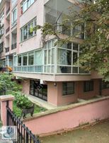 Semt Emlaktan Feneryolunda Az Katlı Binada Temiz Satılık Daire