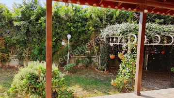 Hatay Karaağaç Melis Sitesinde Satılık Lüks 5+1 Villa