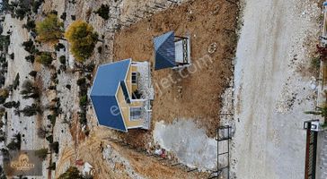 Erdemli Arkıtda Satılık 500 M2 Arsa İçinde Masrafsız Müstakil Ev