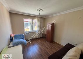 Arda Emlak Ofisi'den Ayşekadın Balta Hotel Yakını Yatırımlık Balkonlu Daire