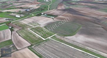 Öz Dizayn Gayrimenkulden Saray Bahçedere Köy İçi Projemiz