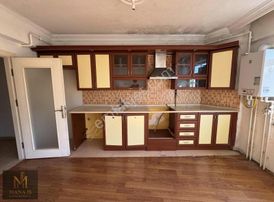 Mânâ İş Gayrimenkulden Merkezde Doğalgazlı 2+1 Kiralık Daire