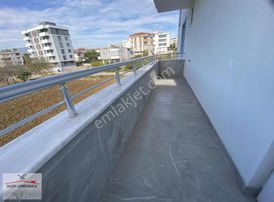 Derecik Ş.yasin Boy Ortaokulu Yanı İçi Sıfır, Kiralık Ferah 3+1