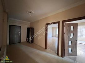 Karaköprü Akbayır 2.35 De Cadde Üstünde 3+1 Acil Satılık Daire