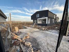 Sahibinden Havalimanı Dibinde Sıfır Ve Kullanıma Hazır Ev