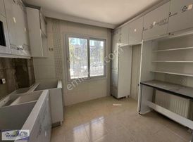 Wom'dan Okan Merzecide Siteiçi 3+1 Bağımsız Mutfaklı Daire...