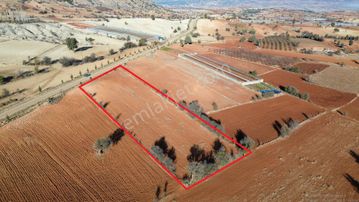 Vip Gayrimenkul'den Geçmen Mah. Anayol Cepheli 4.256m² Tarla