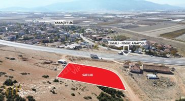 Vip Gayrimenkul'den Yakaçiftlik Mah. İmarlı 1.132m² Arsa