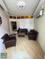 Şekerlerden Heykelde Eşyalı 1+1 Kiralık Ofis