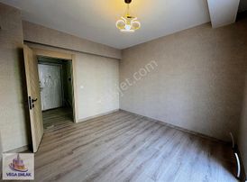 Vega Emlaktan Lüks Yapılı Yıldız Göbek Yakını Sıfır 3+1 Daire