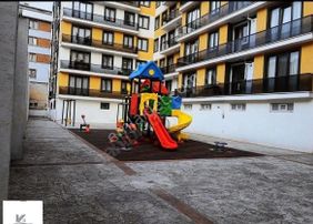 Site İçinde-otoparklı-arakat-çift Wc.li-balkonlu 2+1 5.kat