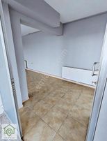 Mükemmel Konumda Kiralık İş Yeri