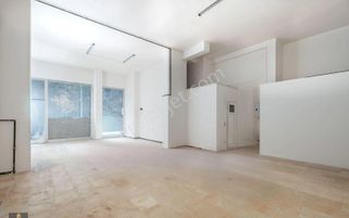 Kağıthane Dereboyu'nda İki Katlı Satılık Dükkan