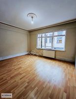 Şehrin Merkezinde Salon Mutfak Ayrı 2+1 Daire