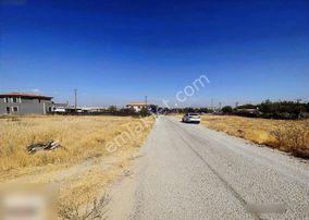 Kıvanç Gayrimenkul'den Yakada Satılık Çift Yol Cepheli Arsa