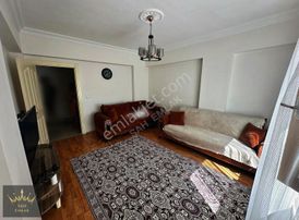 Şah'tan M.kemal Mah'de Cadde Üzeri Önü Açık 3+1 Satılık Daire