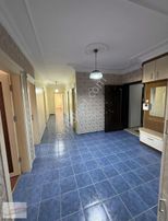 Üniversite Emlaktan Eski Beşevlerde Kiralık 4+1 Daire