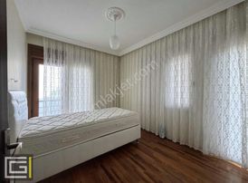 Çam Ormanlarına Komşu Müstakil Havuzlu Bahçeli Kiralık Villa