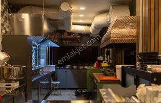 Cadde Üzeri Köşe Parsel Közel Dizayn Devren Kiralık Restorant