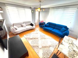 𝄞melodi'den Akçay Merkez'de Denize 250mt Ayrı Mutfaklı Ön Cephe Çift Wcli Daire