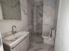 Çiftlikköy Atatürk Caddesi Kaymakamlık Karşısı 2+1 Sıfır Daire