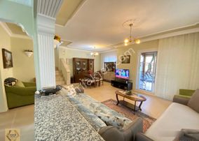 Ürkmez De Denize 100m Tek Müstakil 1.sınıf Kalite Ultra Lükx Satılık 4+2 Villa