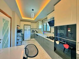 Uytundan Akçay-güre Arası Denize 400 Metre Satılık Lüks Villa