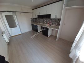 Ankara Sincan Yenikent 3+1 Kat Konumunda Y. Giriş 120 M2
