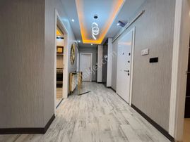 Karakaya Merkez'de Katta Lüx Yapılı 3+1 Daire