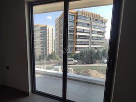 Batıkent Turgut Özal Yüksek Kat Kolay Ödeme 4+1 Satılık Lüks Daire