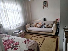 Acill Satılık 100 M² Merkezi Konumda 2+1 Kupon Daire!!