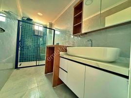 Uytundan Akçay Kızılkeçilide Satılık Ayrı Mutfaklı 2+1 Lüx Daire