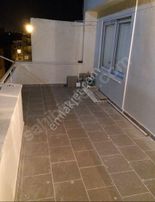 Mesken Tapulu İzmir Merkezde 1+1 75 M2 Tadilatlı Daire