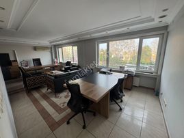 Turyap' Tan Çapa Millet Caddesinde Asansörlü Binada Çok Geniş 3+1 Kiralık Ofis