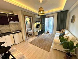 Beylikdüzü'nde Metrobüse 5'dk Oturuma Hazır Eşyalı 1+1 Lüx Dairemiz