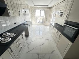 Sincan Saraycık Mh4+1 E.banyolu Giyinme O. Asansörlü Sıfır Daire