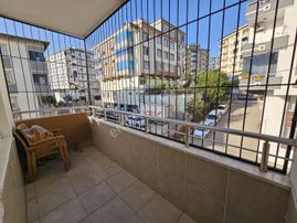 Uzaydan Yeditepede Satılık Fırsat Daire