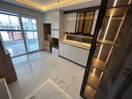 Yenikent Fevzi Çakmak Mah 3+1 E.banyolu Ön Cephe Sıfır Daire