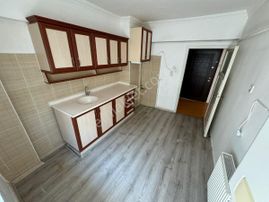 Sincan Plevne Mah 3+1 Ara Katta Masrafsız Cadde Üzerinde Daire