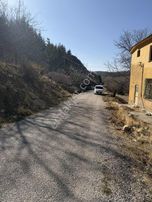 Mersin Erdemli Torosta Satılık 2600 M2 Arsa Ve 2 Katlı Ev